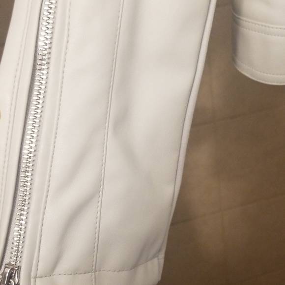 *SOLD*Express jacket - Picture 5 of 8